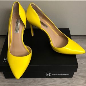 I.N.C. Sun Yellow Heels - 8M